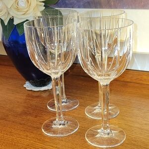 1 Marquis By Waterford Crystal Wine Glass